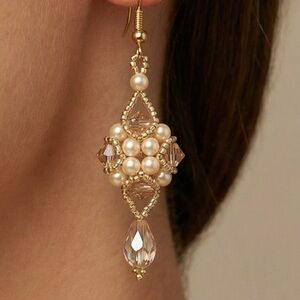Elegant Gold and Pearl Drop Earrings